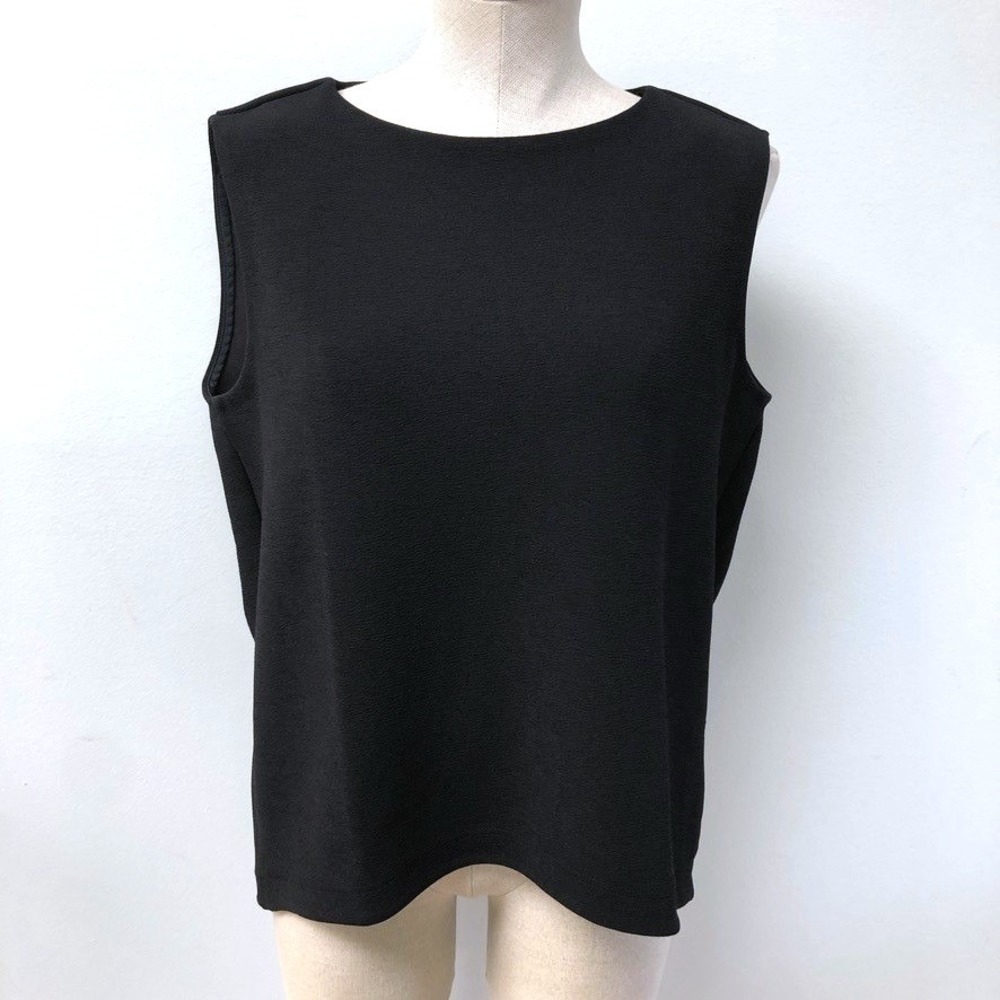 Club Monaco Shell Top Womens Medium Black Sleeveless Crepe Textured‎ Round Neck